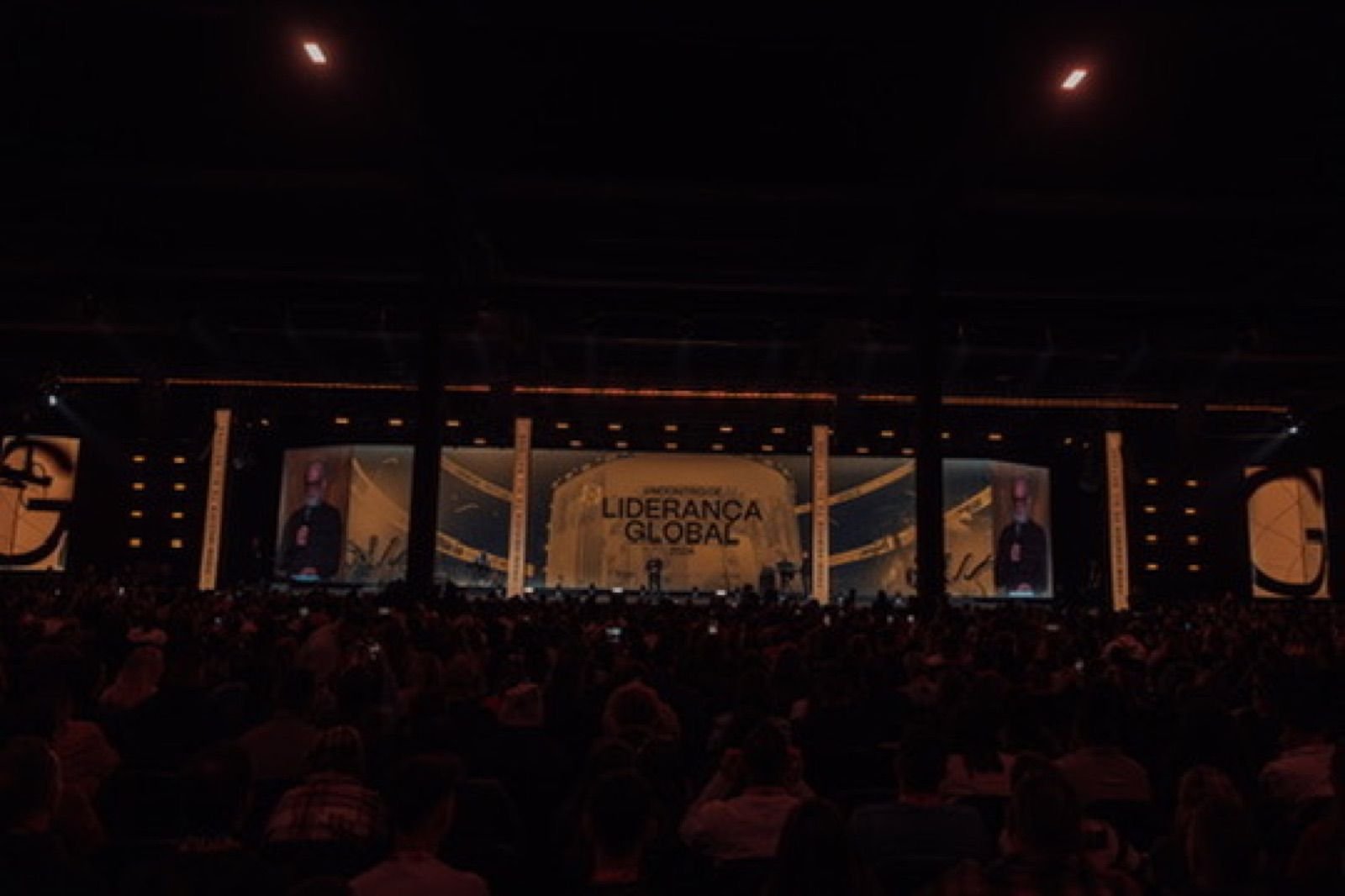 Global Church Conference · Encontro de Liderança Global