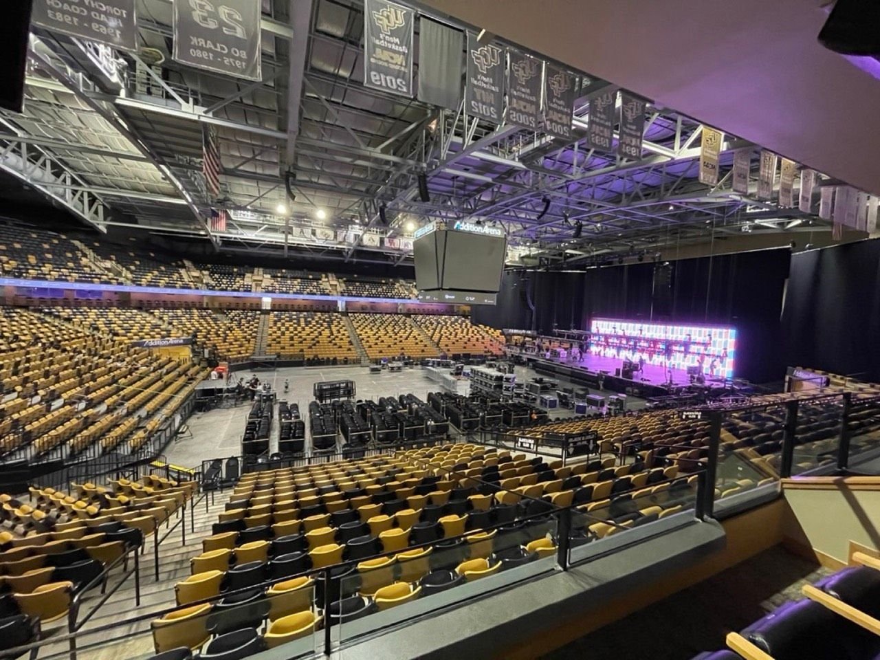 Virada 2022 · Addition Financial Arena